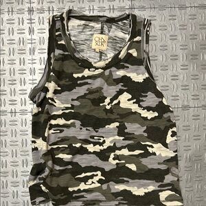 Chaser Green Tan camouflage camo Sleeveless Tank Top